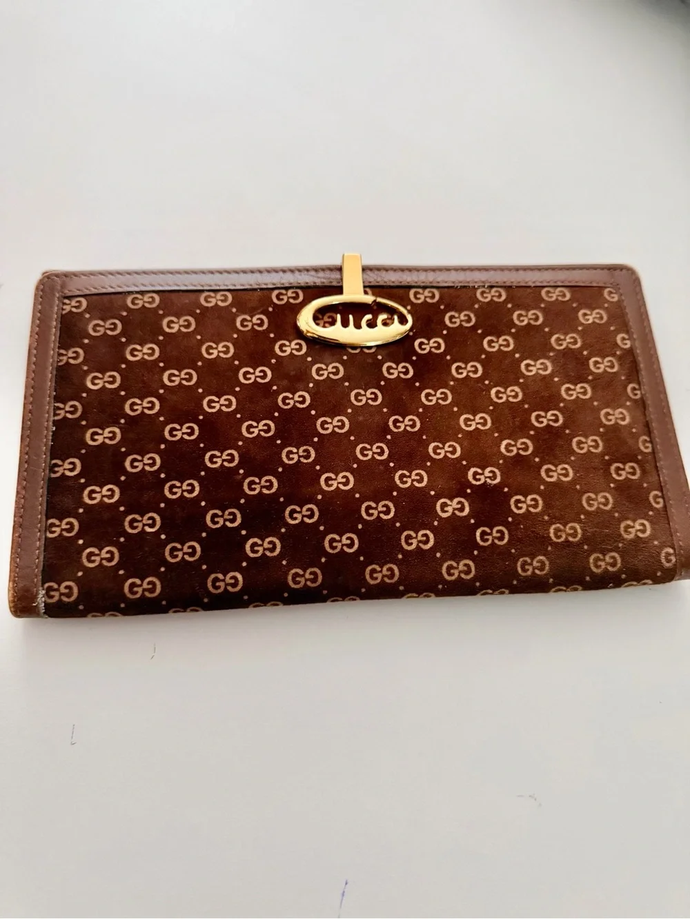 Gucci Brown Vintage GG Monogram Continental Wallet with Gold Accent - Picture 1 of 15